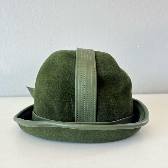 Women's Church Hat Green Retro Felt Made in Italy Brim Size 22.5 The Hat Rack - Picture 3 of 8
